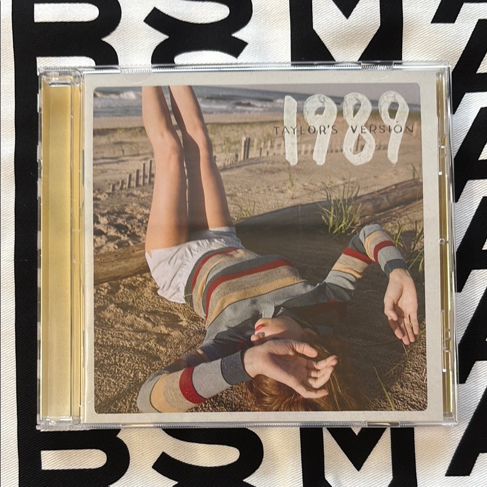 Taylor Swift 1989 (Taylor's Version) CD - Multicolor